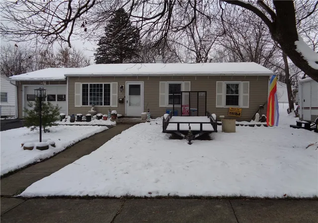 Homes for sale in Horseheads, NY | 403 Shappee St, Horseheads, NY 14845 | MLS# R1653614