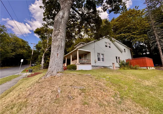 43rd image of 34 Morgan Ave, Oneonta, NY 13820 | MLS# R1653802