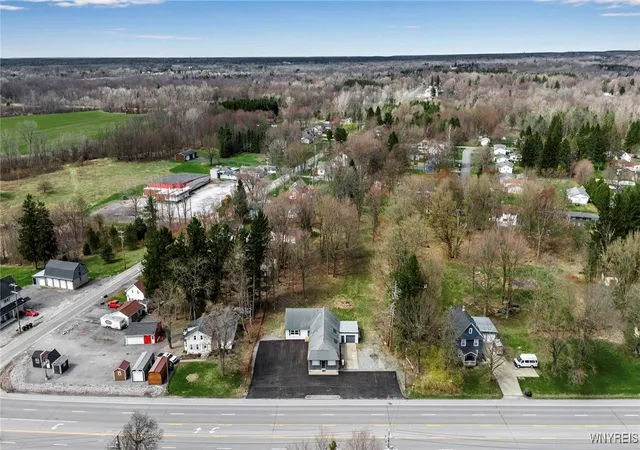 Homes for sale in Alden, NY | 12482 Broadway St, Alden, NY 14004 | MLS# B1653812