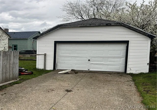 4th image of 3 Hurlock Ave, Buffalo, NY 14211 | MLS# B1653642