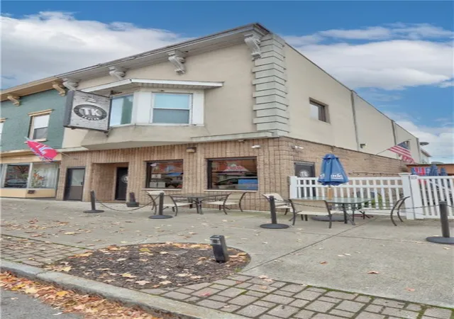 Homes for sale in Waterloo, NY | 14 E Main St, Waterloo, NY 13165 | MLS# R1654058