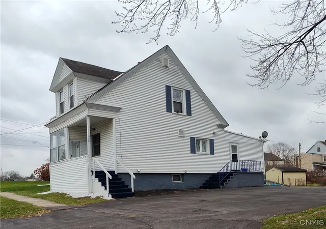 Homes for sale in Utica, NY | 540 Niagara St, Utica, NY 13501 | MLS# S1653680
