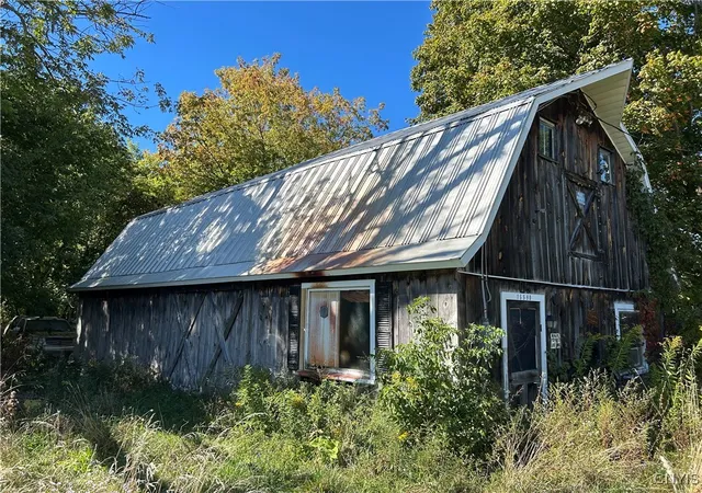 Homes for sale in Ellisburg, NY | 15590 Co Rt 91, Ellisburg, NY 13636 | MLS# S1654179