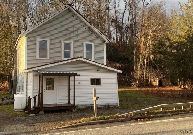 1st image of 9141 Main St, Taberg, NY 13471 | MLS# S1654336