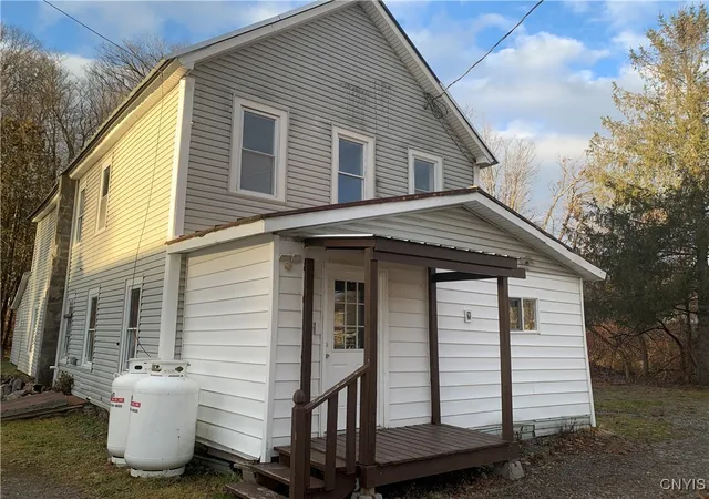 2nd image of 9141 Main St, Taberg, NY 13471 | MLS# S1654336