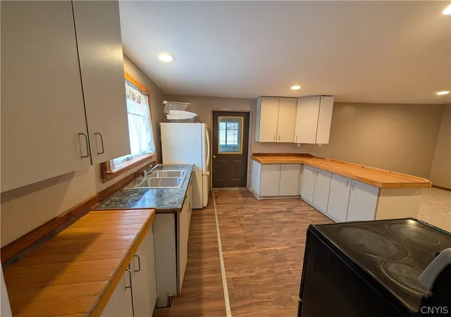 Homes for sale in Diana, NY | 14272 State St, Diana, NY 13648 | MLS# S1654591