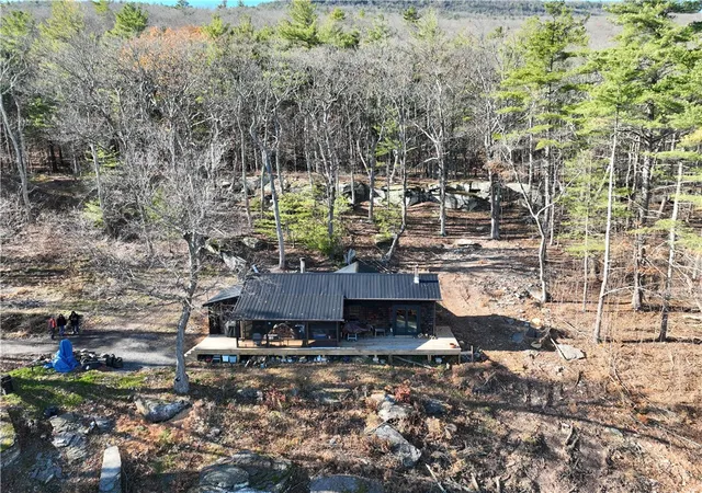 Homes for sale in Catskill, NY | 331 Ledgemoor Rd, Catskill, NY 12414 | MLS# R1653634
