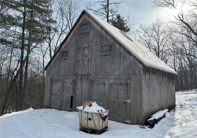 Homes for sale in Catskill, NY | 331 Ledgemoor Rd, Catskill, NY 12414 | MLS# R1653634