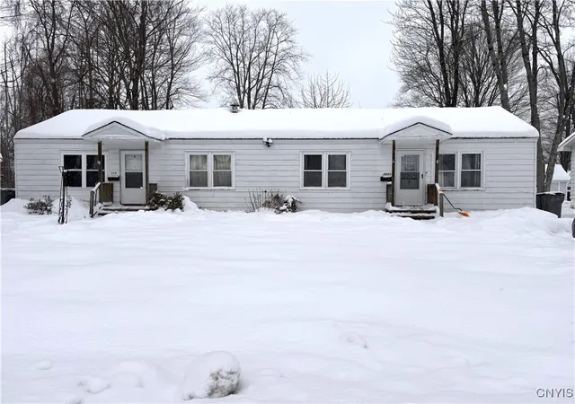 Homes for sale in Rome, NY | 309 11 Sam St, Rome, NY 13440 | MLS# S1654721