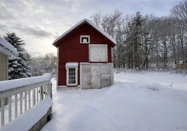 Photo 4 of Sale Pending at 16 Rulison St, Carthage, NY 13619 | MLS# S1655542 | Listing updated on 2026-04-09