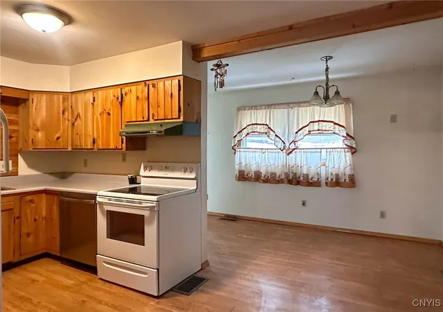 Homes for sale in Columbia, NY | 680 E State Route 28 St #28, Columbia, NY 13439 | MLS# S1655649