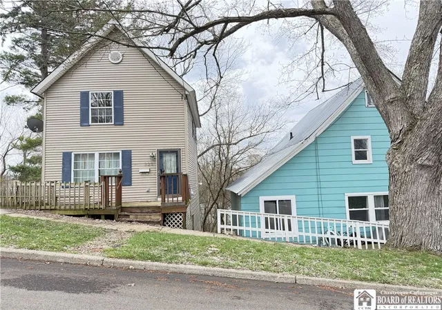 Homes for sale in Olean, NY | 329 N 6th St, Olean, NY 14760 | MLS# R1655697