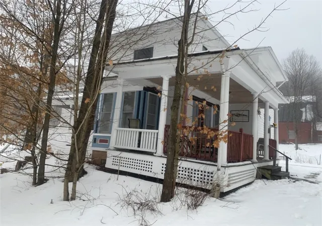 Homes for sale in Friendship, NY | 42 Sunnyside St, Friendship, NY 14739 | MLS# R1655776