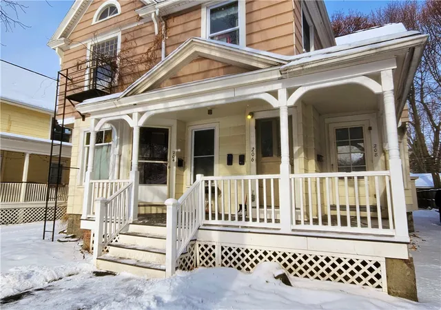 Homes for sale in Rochester, NY | 204 Cypress St, Rochester, NY 14620 | MLS# R1654909