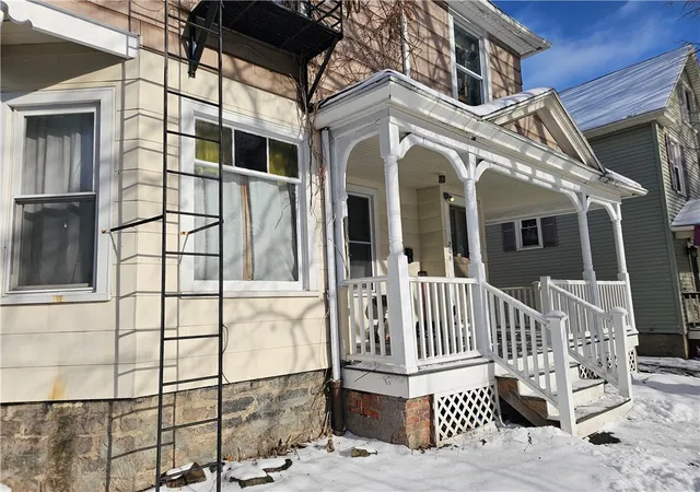 Homes for sale in Rochester, NY | 204 Cypress St, Rochester, NY 14620 | MLS# R1654909