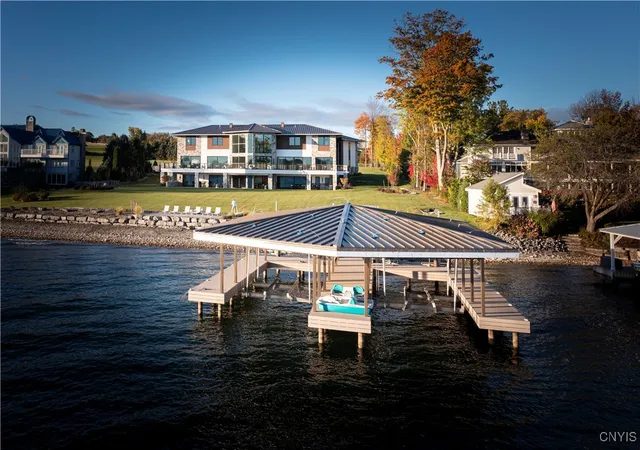 2nd image of 1812 W Lake Rd, Skaneateles, NY 13152 | MLS# S1654710
