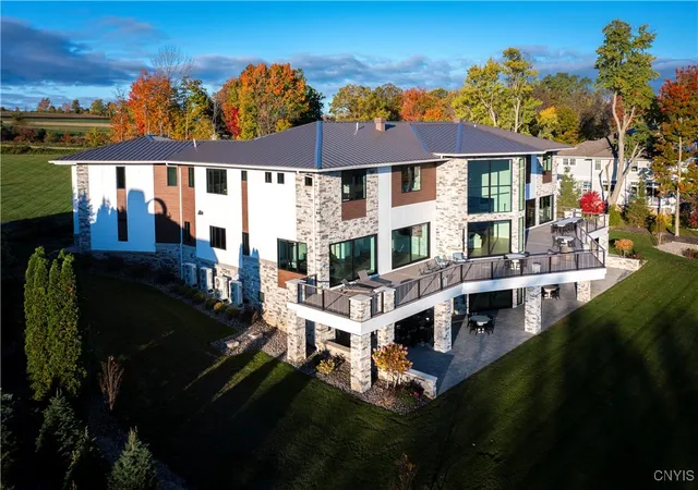 3rd image of 1812 W Lake Rd, Skaneateles, NY 13152 | MLS# S1654710