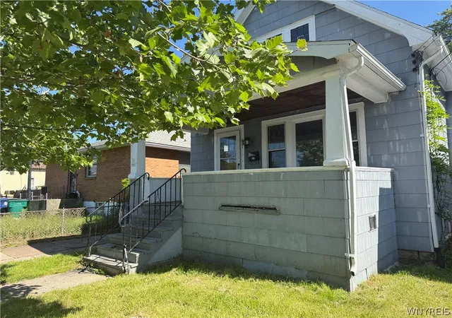 Homes for sale in Buffalo, NY | 601 Minnesota Ave, Buffalo, NY 14215 | MLS# B1654606
