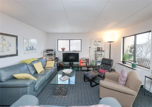 Photo 5 of Condo for sale at 130 Cliffside Dr, Canandaigua, NY 14424 | MLS# R1656182 | Listing updated on 2026-07-23