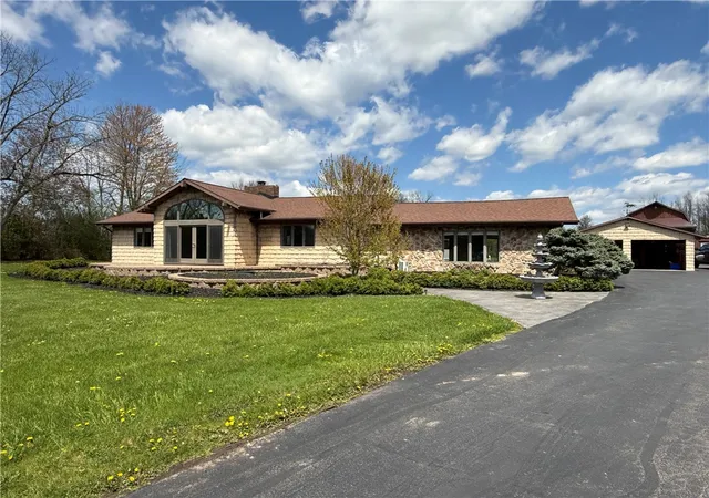 Homes for sale in Fayette, NY | 3163 County Route 121, Fayette, NY 13148 | MLS# R1656161