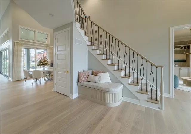 4th image of 10 Pendleton Hill Rd, Rochester, NY 14618 | MLS# R1656454