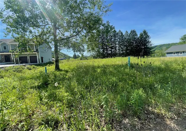 Homes for sale in Ellicottville, NY | 21 Parkside Dr, Ellicottville, NY 14731 | MLS# B1656512