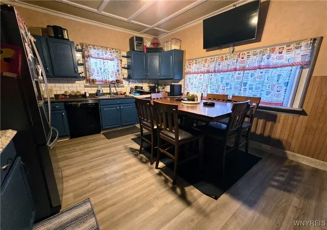 Homes for sale in Ridgeway, NY | 314 Park Ave, Ridgeway, NY 14103 | MLS# B1656497