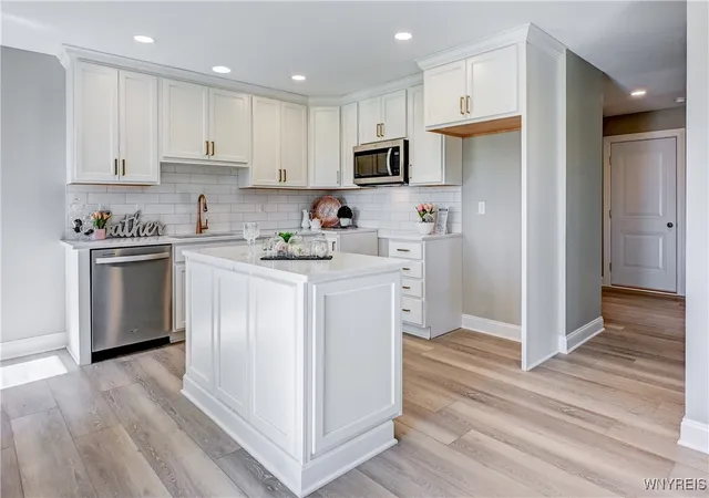 Photo 3 of Sale Pending at 16 A Stonham Pl N #0201, Amherst, NY 14221 | MLS# B1656853 | Listing updated on 2026-08-02