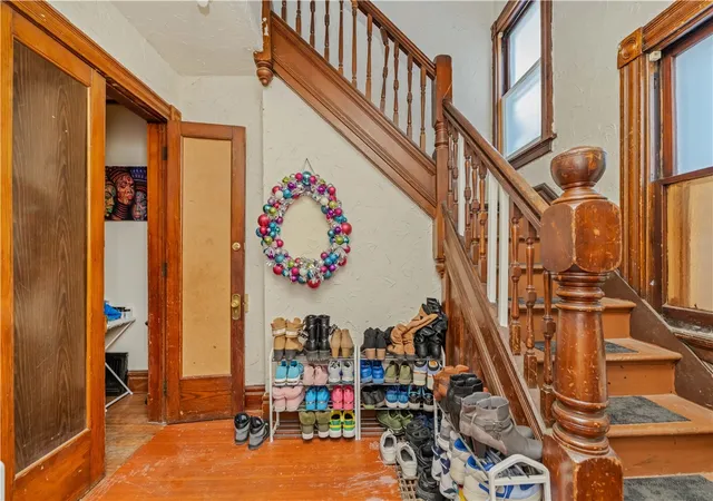 Homes for sale in Rochester, NY | 185 Lexington Ave, Rochester, NY 14613 | MLS# R1656745