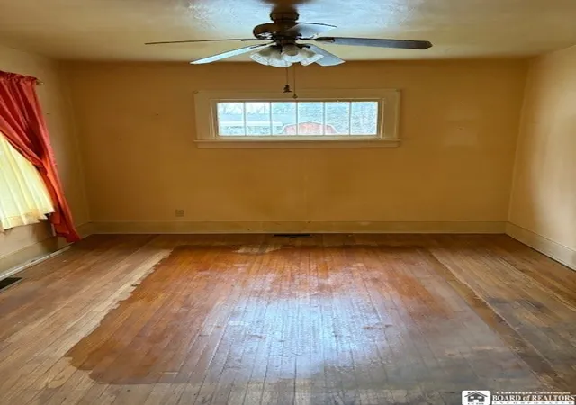 4th image of 22 Hess St, Jamestown, NY 14701 | MLS# R1656914