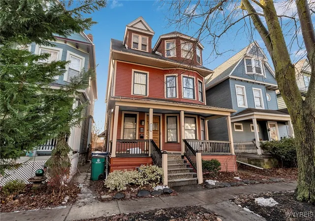 1st image of 371 Potomac Ave, Buffalo, NY 14213 | MLS# B1657150