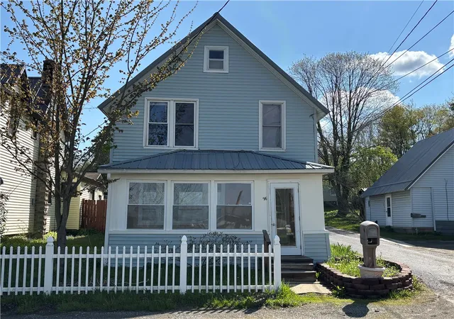 Homes for sale in Kane Boro, PA | 96 Yarnell St, Kane Boro, PA 16735 | MLS# R1652292