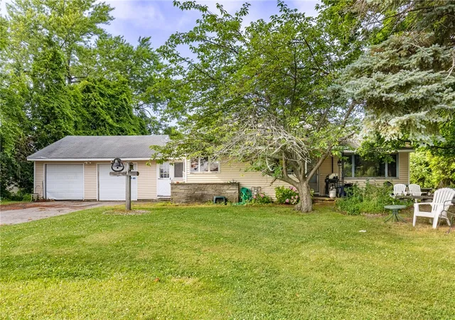 Homes for sale in Penfield, NY | 97 Seabury Blvd, Penfield, NY 14580 | MLS# R1657931