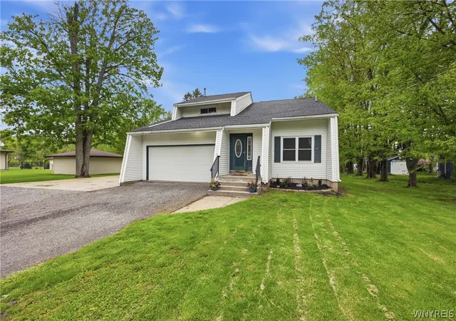 1st image of 2972 Rosemarie Cir, Newfane, NY 14108 | MLS# B1657664