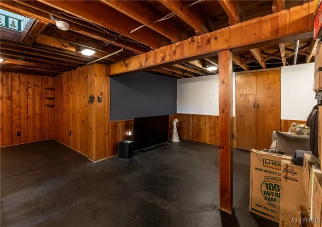 40th image of 2042 Parker Blvd, Tonawanda, NY 14150 | MLS# B1657789