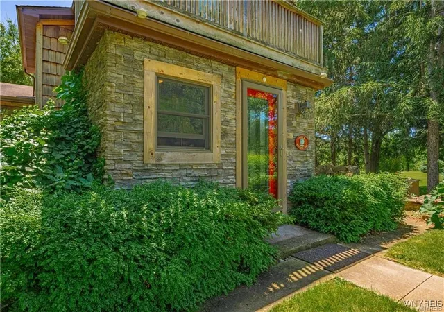 4th image of 5948 Chestnut Rd, Newfane, NY 14108 | MLS# B1657954