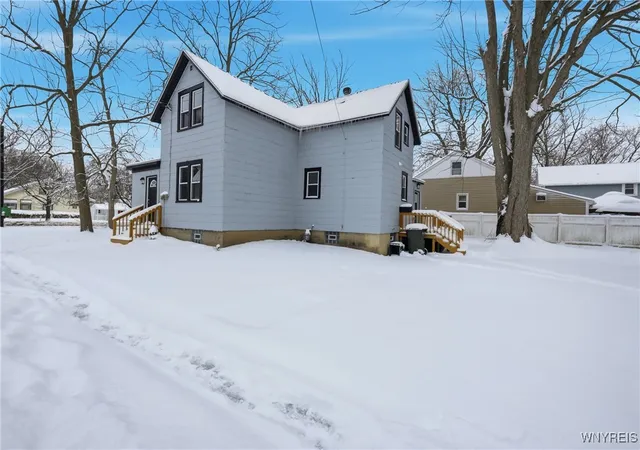 5th image of 399 Fredericka St, North Tonawanda, NY 14120 | MLS# B1658581