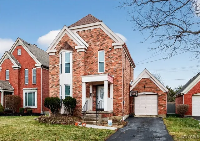 Photo 1 of Sale Pending at 485 Hickory St, Buffalo, NY 14204 | MLS# B1658799 | Listing updated on 2026-02-06