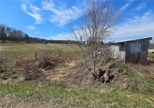 Homes for sale in Schroeppel, NY | 19 Gristwood Rd, Schroeppel, NY 13069 | MLS# S1658884