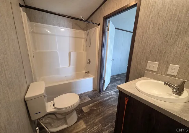 Photo 5 of Manufactured home for sale at 17481 US Route 11 #51, Watertown, NY 13601 | MLS# S1658435 | Listing updated on 2026-07-22