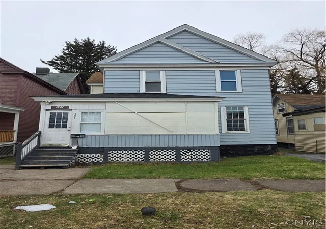 Homes for sale in Syracuse, NY | 321 Rich St, Syracuse, NY 13207 | MLS# S1658693