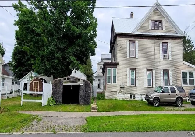 Homes for sale in Manheim, NY | 14 Slawson St, Manheim, NY 13329 | MLS# S1658669