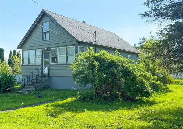 Photo 1 of Single family home for sale at 16 1st Street, Yorkville, NY 13495 | MLS# S1659011 | Listing updated on 2026-07-23