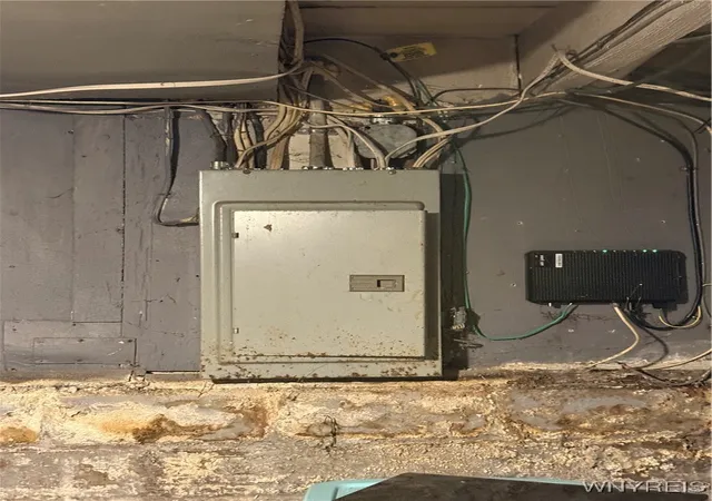 15th image of 172 Hastings Ave, Buffalo, NY 14215 | MLS# B1658185