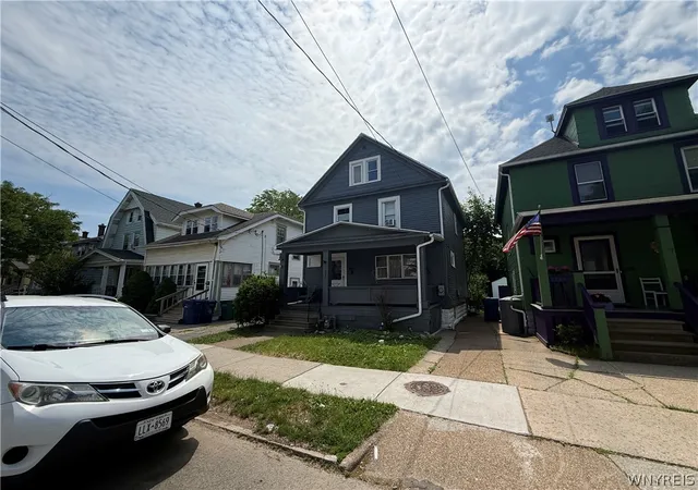 1st image of 121 Crowley Ave, Buffalo, NY 14207 | MLS# B1658184