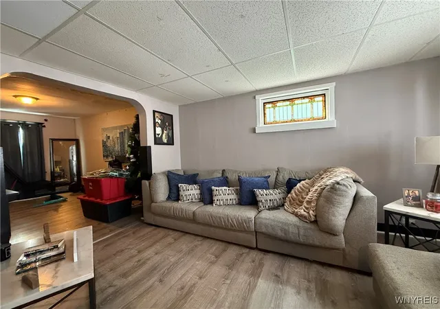 3rd image of 121 Crowley Ave, Buffalo, NY 14207 | MLS# B1658184