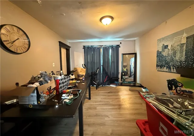 5th image of 121 Crowley Ave, Buffalo, NY 14207 | MLS# B1658184