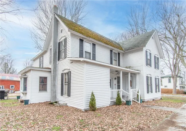 Homes for sale in Cape Vincent, NY | 215 William St, Cape Vincent, NY 13618 | MLS# S1658406