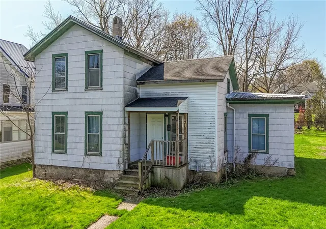 Homes for sale in Perry, NY | 54 Gardeau St, Perry, NY 14530 | MLS# R1658895