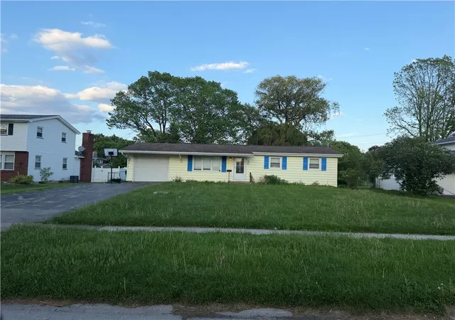 2nd image of 41 Grecian Pkwy, Rochester, NY 14626 | MLS# R1659378